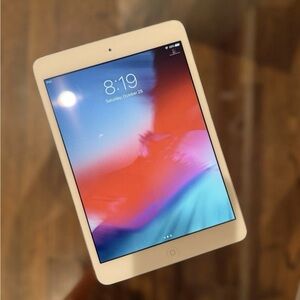 Apple Tablet in White